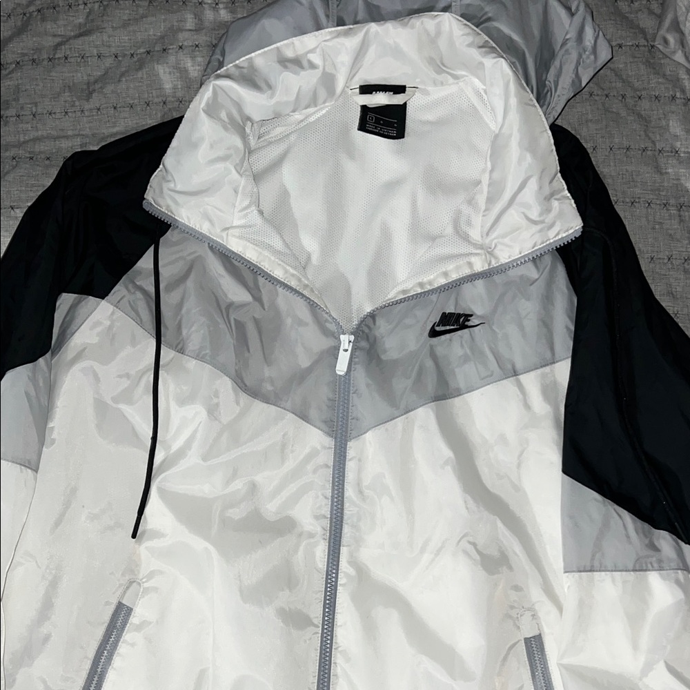 Men’s Nike Windbreaker